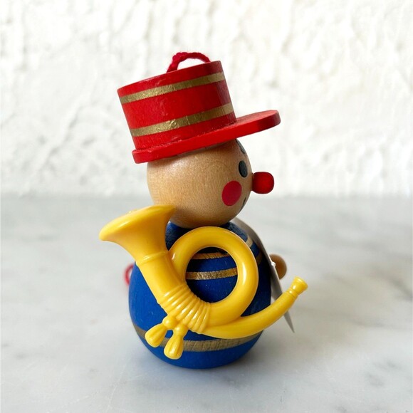 Vintage Steinbach Wooden Christmas Ornament French Horn Band Member Postcard - Picture 4 of 6